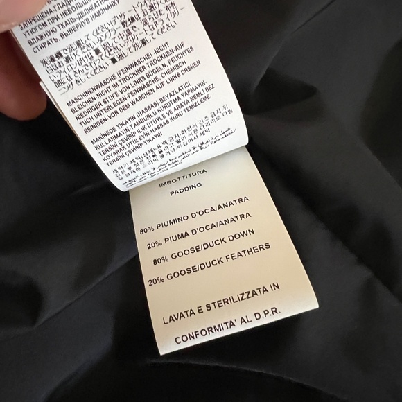 $3275 AUTHENTIC VERSACE sz 50 L, Black Barocco Light Puffer Down Jacket - Picture 12 of 16